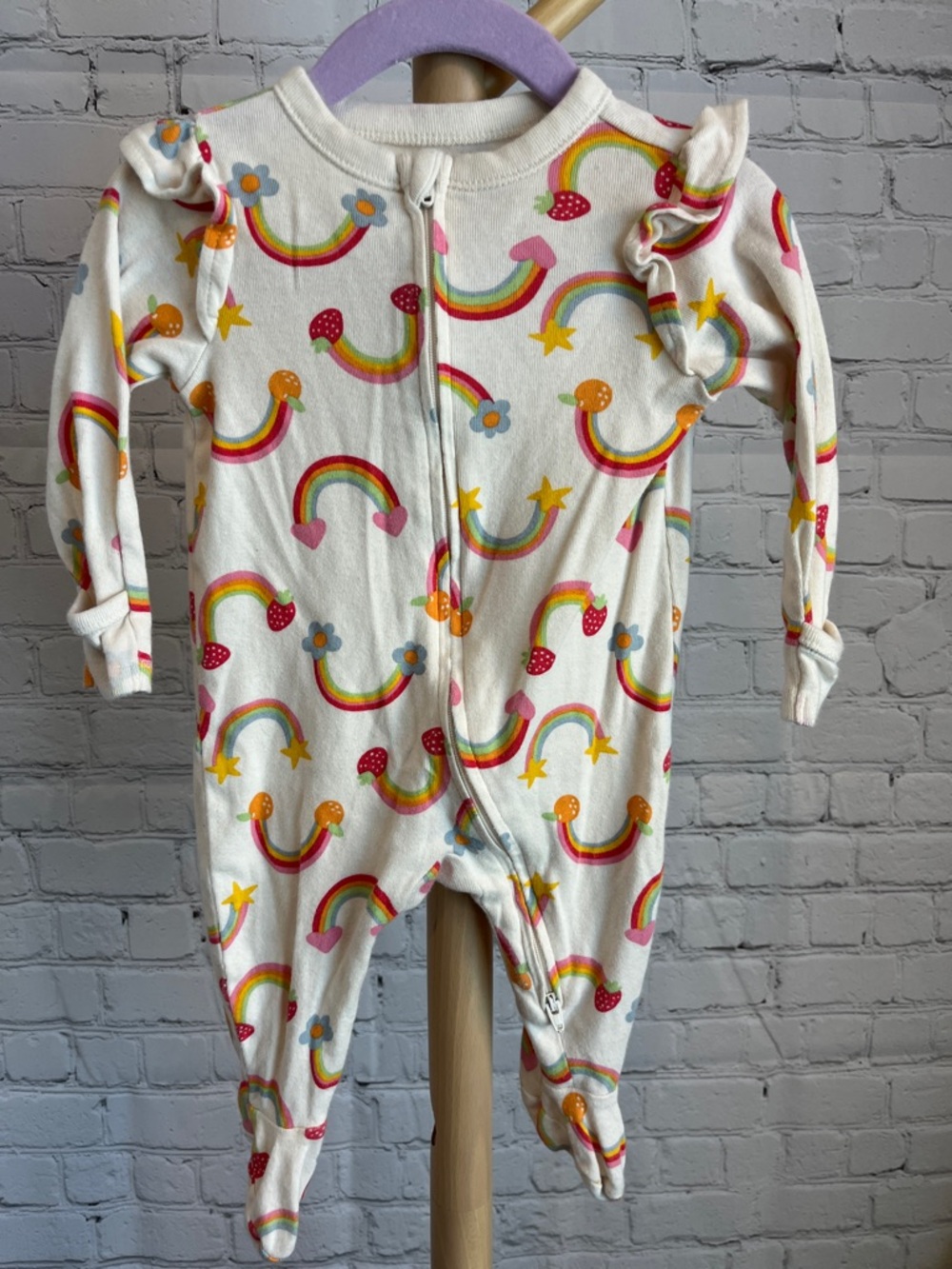 ⭐️⭐️ PICK 5 / $20 Old Navy Rainbow Print One-Piece Zipper Footed Pajamas